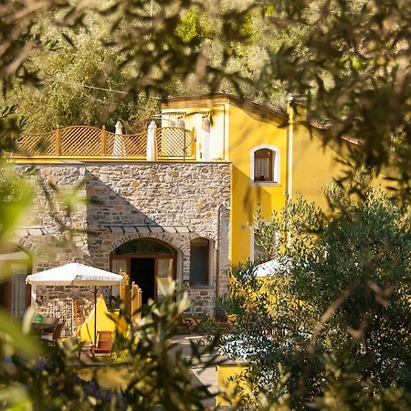 Antico Frantoio Doria منتجع إمبيريا
